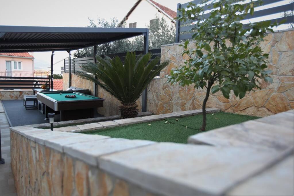 Luxury Villa Lana Apt, Seaview Terrace, Large Outdoor Space, Bbq Trogir Exterior photo